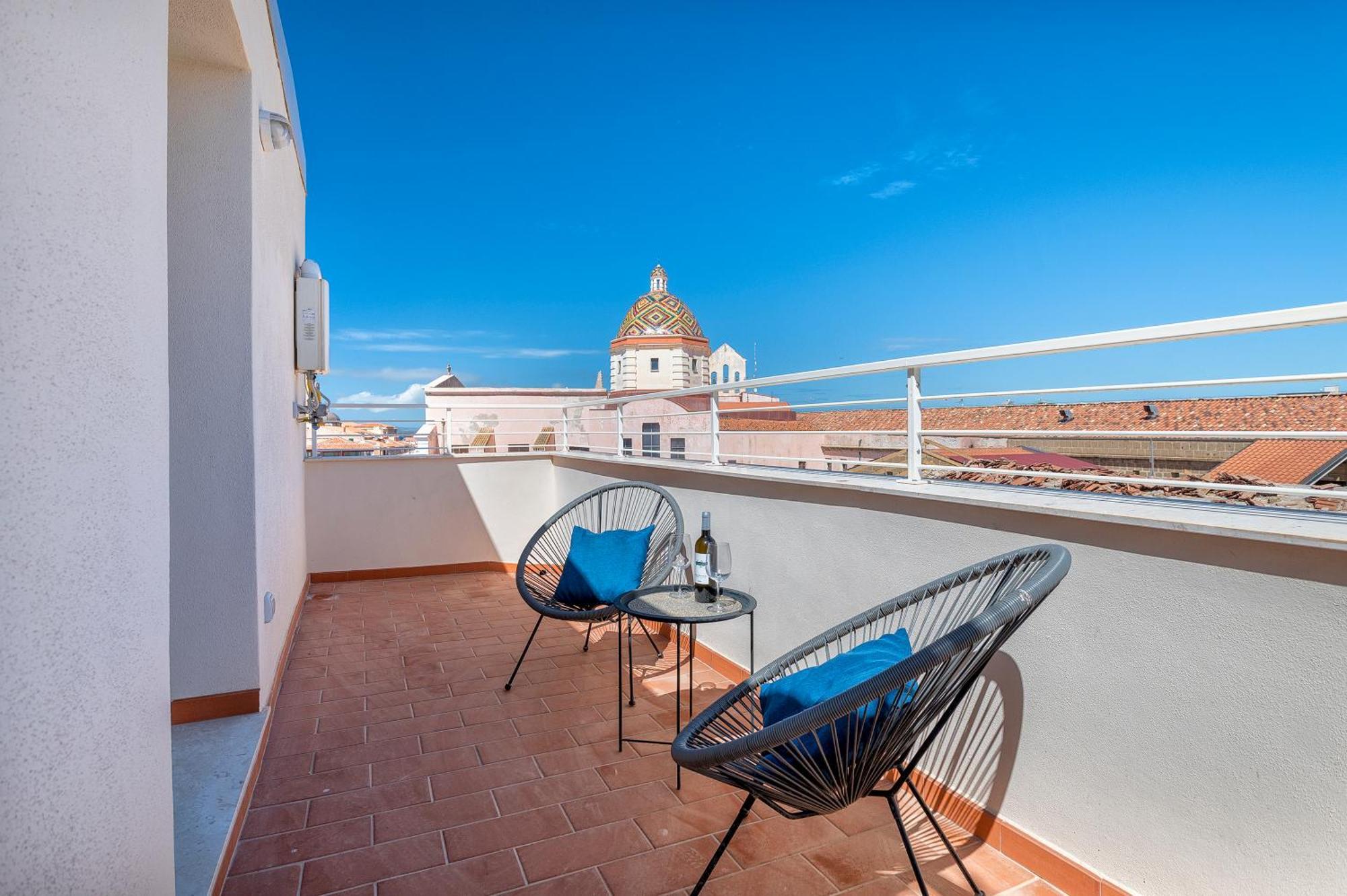 San Michele Suites&Rooms Алгеро Екстериор снимка